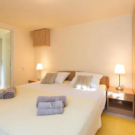 Bruno Apartment *