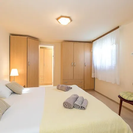 Bruno Apartment *