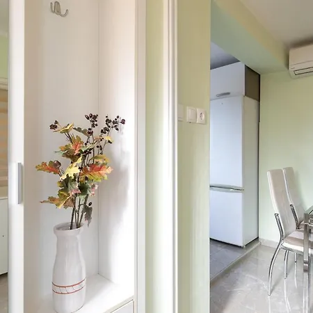 Bruno Apartment *